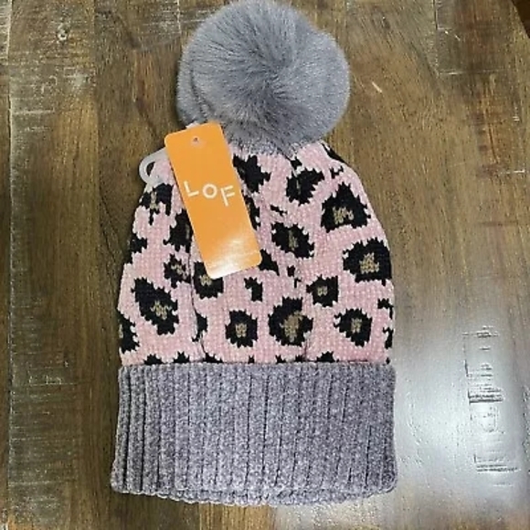 LOF Pink and Gray Leopard Print Womens Beanie - Picture 1 of 1